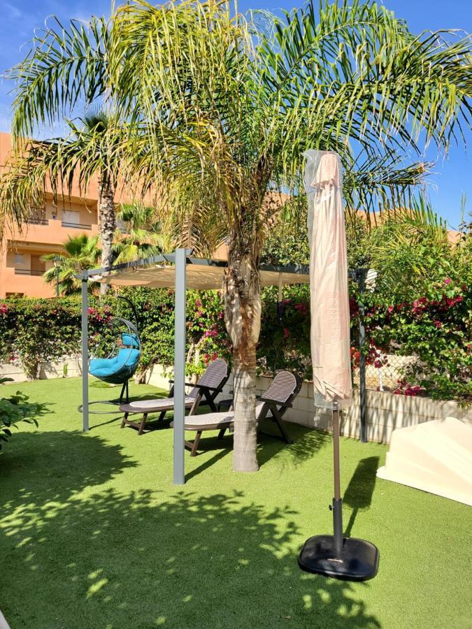 Bajo En Primera Linea De Vera-Playa Con Piscina Privada! المظهر الخارجي الصورة