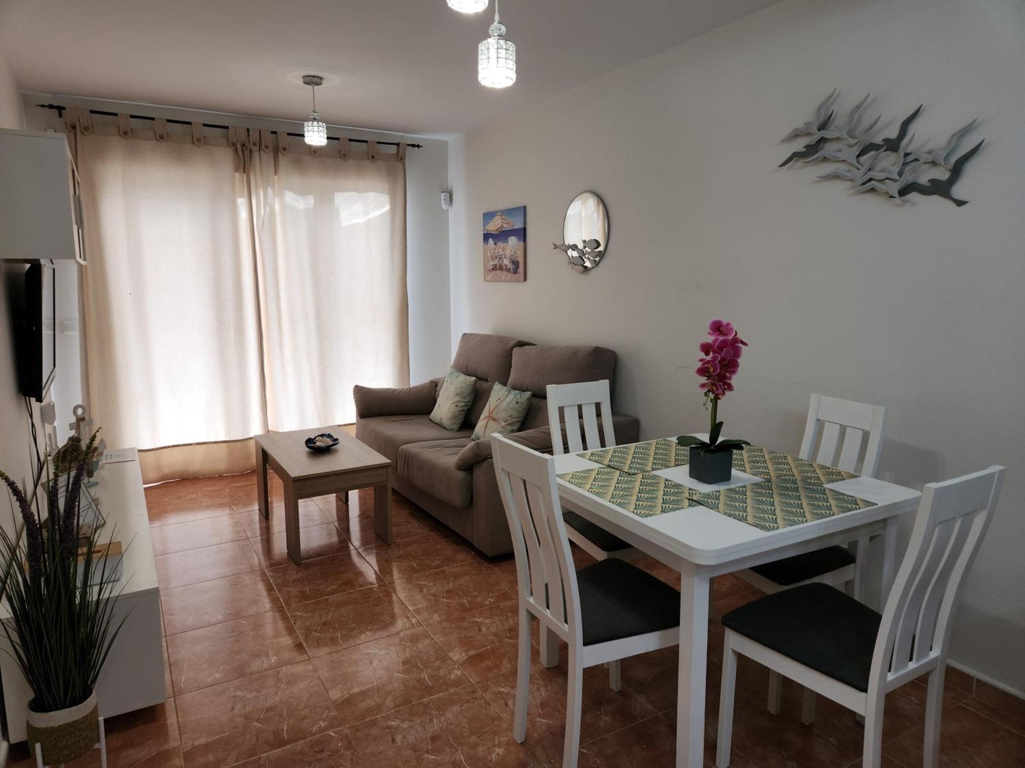 Bajo En Primera Linea De Vera-Playa Con Piscina Privada! المظهر الخارجي الصورة