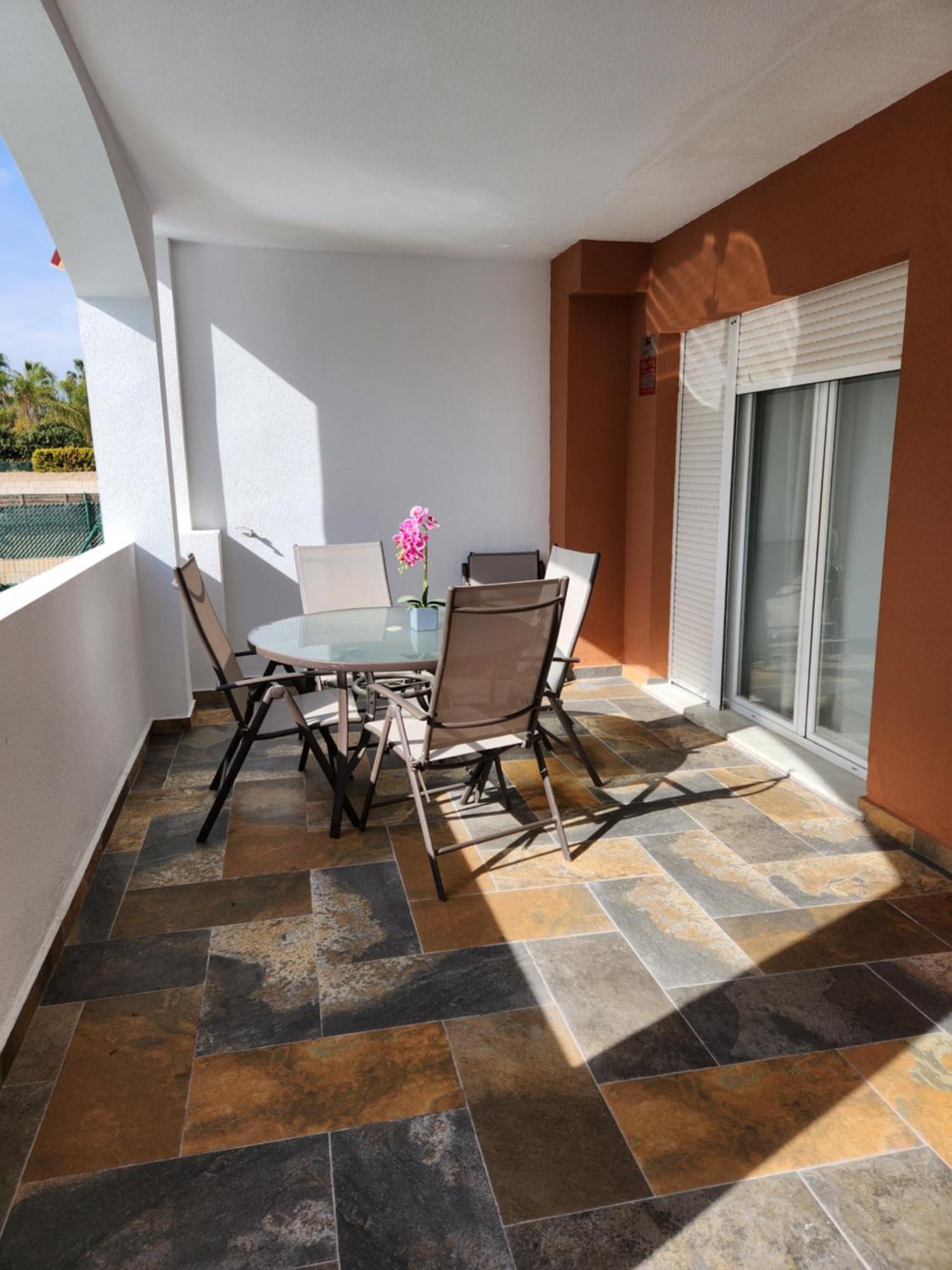 Bajo En Primera Linea De Vera-Playa Con Piscina Privada! المظهر الخارجي الصورة