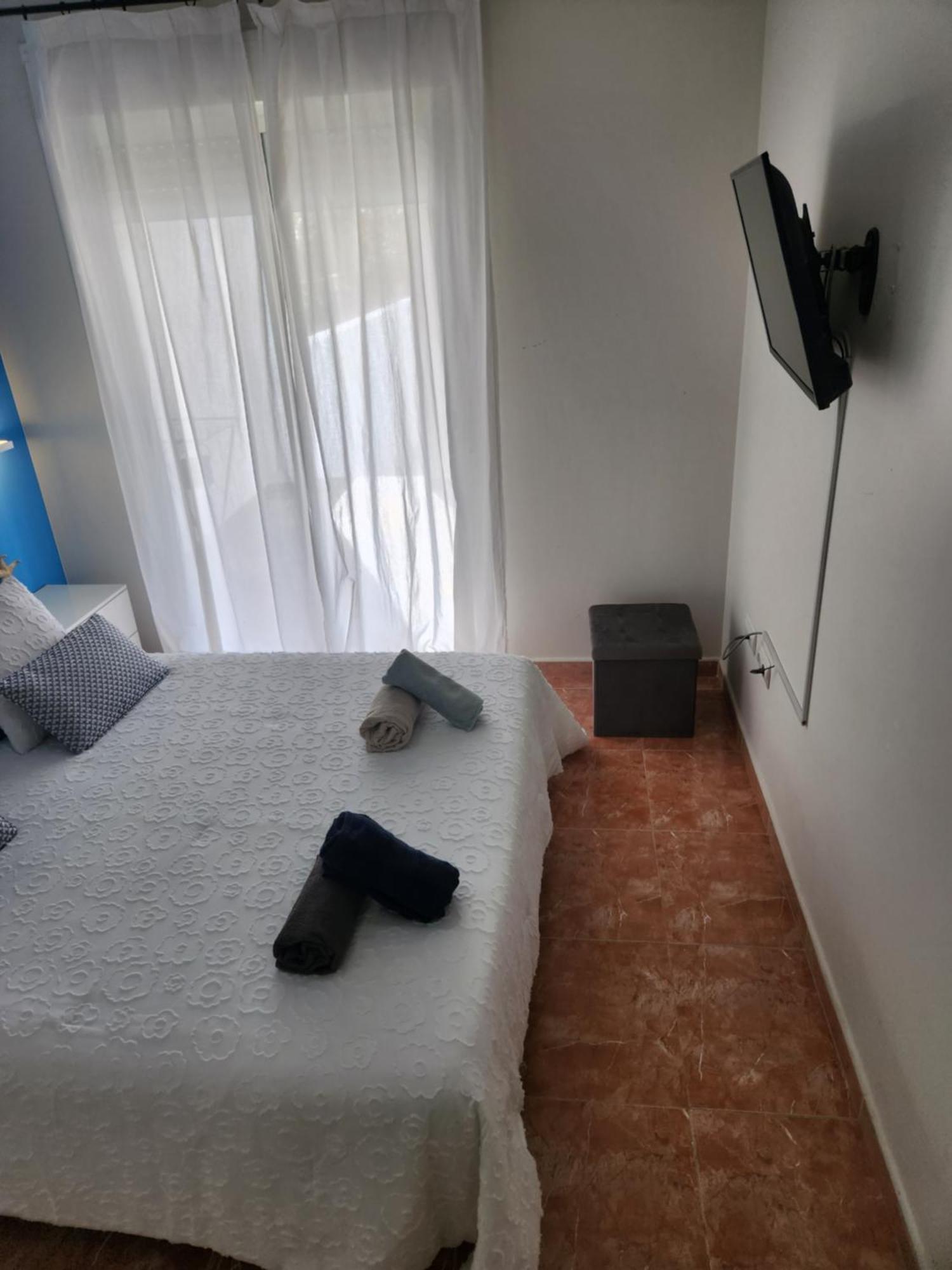 Bajo En Primera Linea De Vera-Playa Con Piscina Privada! المظهر الخارجي الصورة