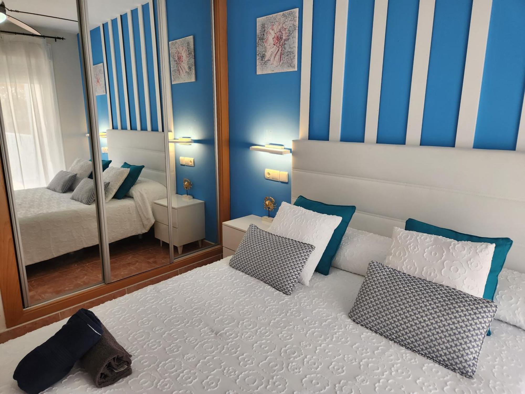 Bajo En Primera Linea De Vera-Playa Con Piscina Privada! المظهر الخارجي الصورة